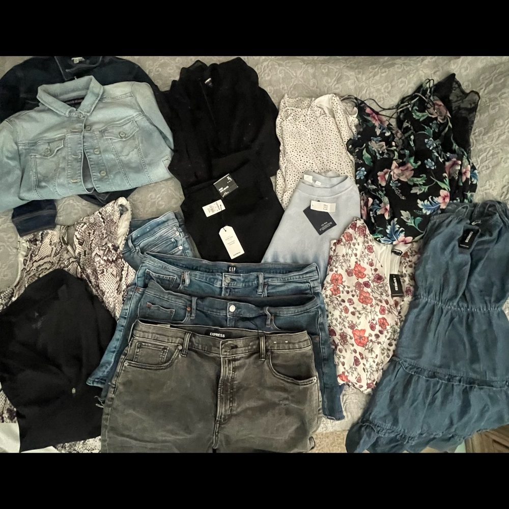 Women’s Express, Gap and Adidas Clothes